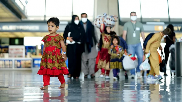 Une image contenant habits, chaussures, personne, sport Le contenu généré par l’IA peut être incorrect.