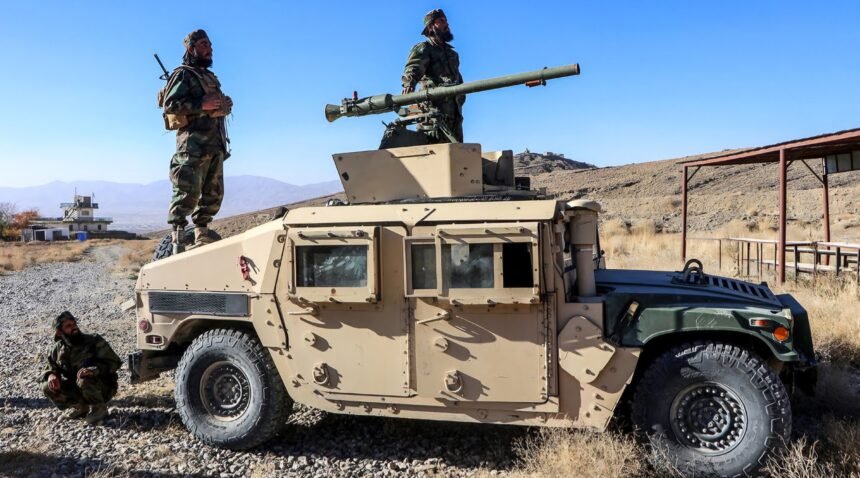 Une image contenant transport, véhicule, roue, véhicule militaire Le contenu généré par l’IA peut être incorrect.